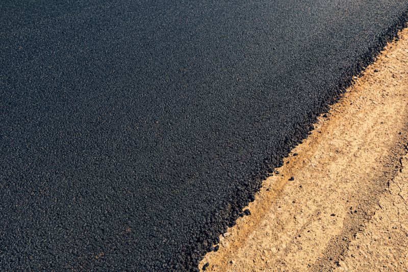 Blacktop Sealing in Denver, CO