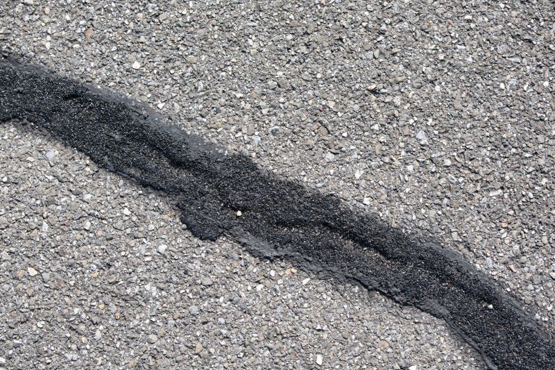 Residential Asphalt Sealing in Tampa, FL
